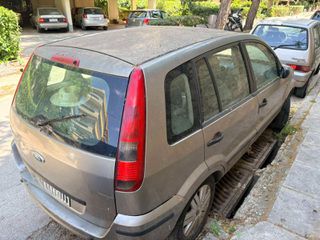 Ford Fusion 2003 1.6-thumb-4