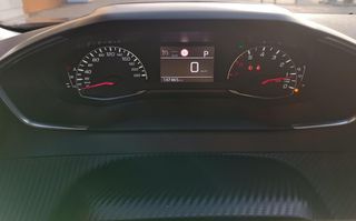 Peugeot 2008 2022 ALLURE AUTOMATIC-thumb-11