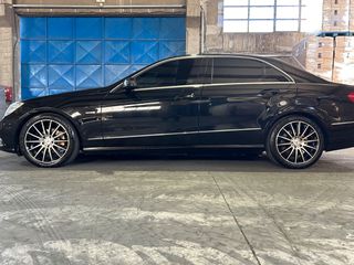 Mercedes-Benz E 200 2010 AVANTGARDE CGI TURBO