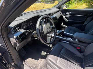 Audi Q8 e-tron 2024 Q8 e-tron 55-thumb-12