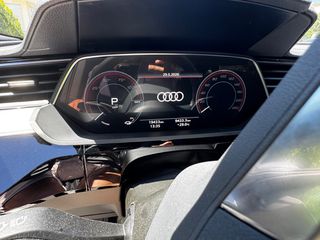 Audi Q8 e-tron 2024 Q8 e-tron 55-thumb-13