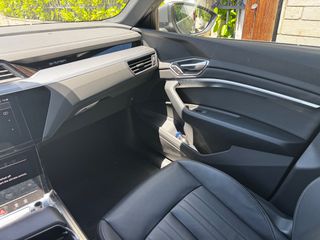 Audi Q8 e-tron 2024 Q8 e-tron 55-thumb-14