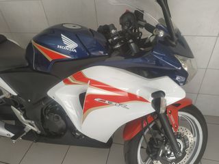 Honda CBR250R 2012-thumb-2