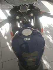 Honda CBR250R 2012-thumb-4