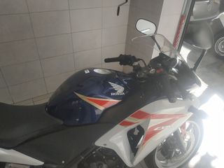 Honda CBR250R 2012-thumb-5