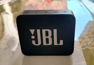 JBL Go Essential 2 φορητό ηχείο Bluetooth.