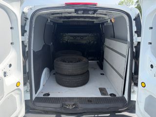 Ford Transit Connect 2017-thumb-3