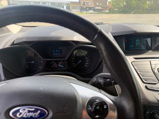 Ford Transit Connect 2017-thumb-5