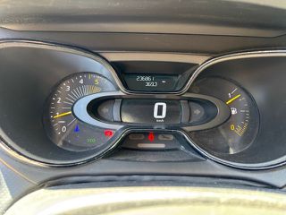 Renault Captur 2013 DINAMIQUE-thumb-6
