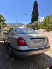Hyundai Elantra 2003