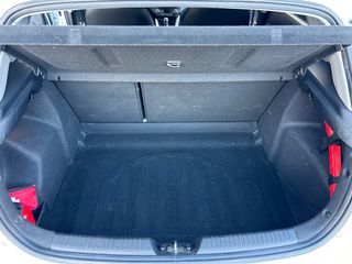 Kia Ceed / cee'd 2018-thumb-9