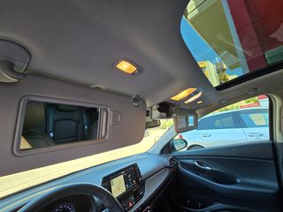 Hyundai i 30 2018 1.6 CRDI PREMIUM/ΗΛΙΟΡΟΦΗ/ΔΕΡΜΑ/ΟΘΟΝΗ/ΚΑΜΕΡΑ/EURO6B-thumb-38