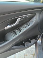 Hyundai i 30 2018 1.6 CRDI PREMIUM/ΗΛΙΟΡΟΦΗ/ΔΕΡΜΑ/ΟΘΟΝΗ/ΚΑΜΕΡΑ/EURO6B-thumb-24
