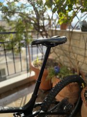 OneUp V2 dropper post