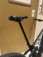 OneUp V2 dropper post-thumb-2
