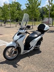 Honda SH 150i 2017-thumb-11