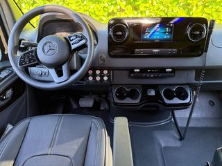 Mercedes-Benz 2025 907 SPRINTER 417 - LUXURY VANILLA EDITION-thumb-12