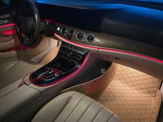 Mercedes-Benz E 220 2016-thumb-3