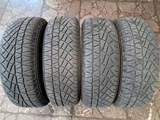 ΠΩΛΟΥΝΤΑΙ 4 ΕΛΑΣΤΙΚΑ 215/65R16 MICHELIN LATITUDE CROSS