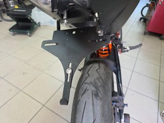 ΒΑΣΗ ΠΙΝΑΚΙΔΑΣ KTM Duke 690 08-11-thumb-5