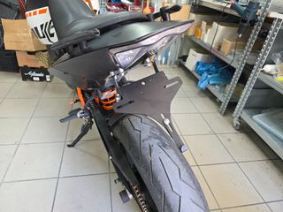 ΒΑΣΗ ΠΙΝΑΚΙΔΑΣ KTM Duke 690 08-11-thumb-8