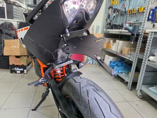 ΒΑΣΗ ΠΙΝΑΚΙΔΑΣ KTM Duke 690 08-11-thumb-9