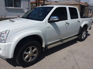 Isuzu D-Max 2010 D-MAX LS TURBO DIESEL 2,5-thumb-1