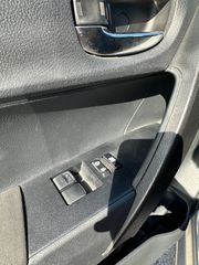 Toyota Corolla 2016-thumb-14