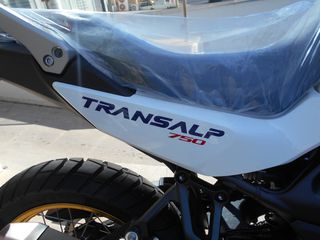 Honda Transalp 750 XL 2026 E-CLUTCH SP. COLOR-thumb-6