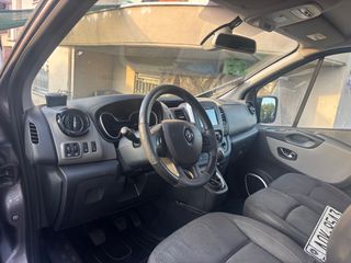 Renault Trafic 2017-thumb-6