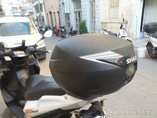 Aprilia SR MAX 300 2012-thumb-5