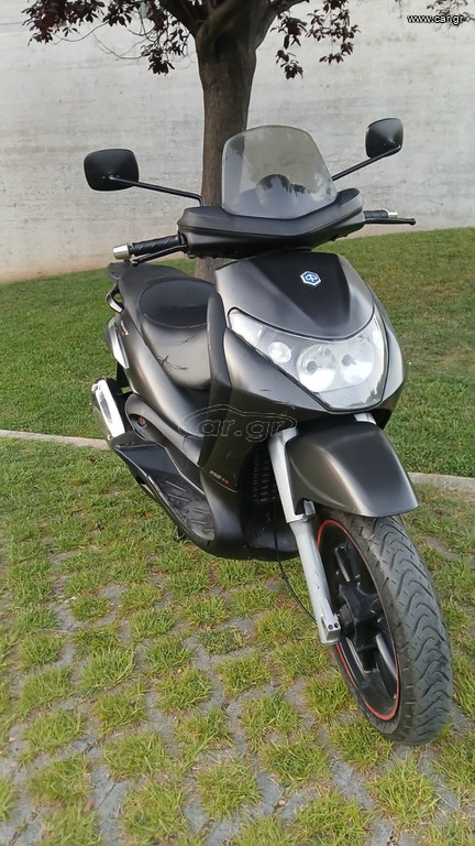 Piaggio Beverly 250 S 2006 BEVERLY 250 S INJECTION