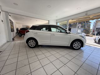 Hyundai i 20 2017-thumb-6