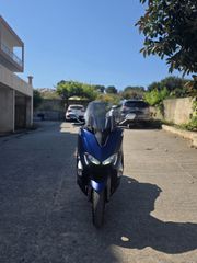 Yamaha TMAX DX 2017