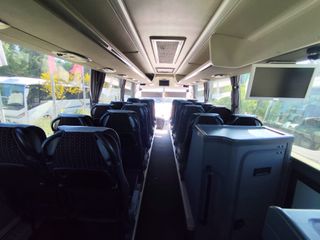 Scania 2018 Touring-thumb-10