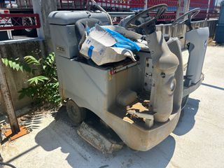 ΠΛΥΣΤΙΚΑ ΜΗΧΑΝΗΜΑΤΑ/ΣΑΡΩΘΡΑ NILFISK SR 1300H/ NILFISK BR 800S-thumb-6