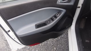 Hyundai i 20 2015 1.2-thumb-10