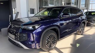 Volkswagen Tayron 2026 1.5 eHybrid 204PS DSG Elegance-thumb-1