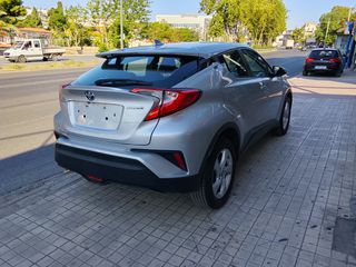 Toyota C-HR 2018 1.8 Hybrid Dynamic-thumb-4
