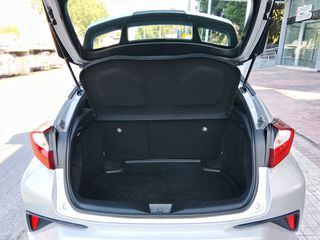 Toyota C-HR 2018 1.8 Hybrid Dynamic-thumb-17