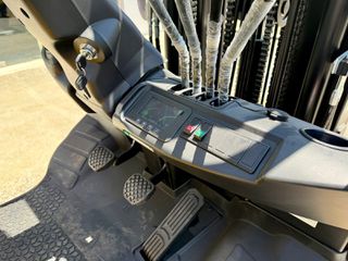 Yale 2026 2,5T GP25N ΥΓΡΑΕΡΙΟ ΝΕΟ ΜΟΝΤΕΛΟ-thumb-8