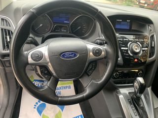 Ford Focus 2012-thumb-11