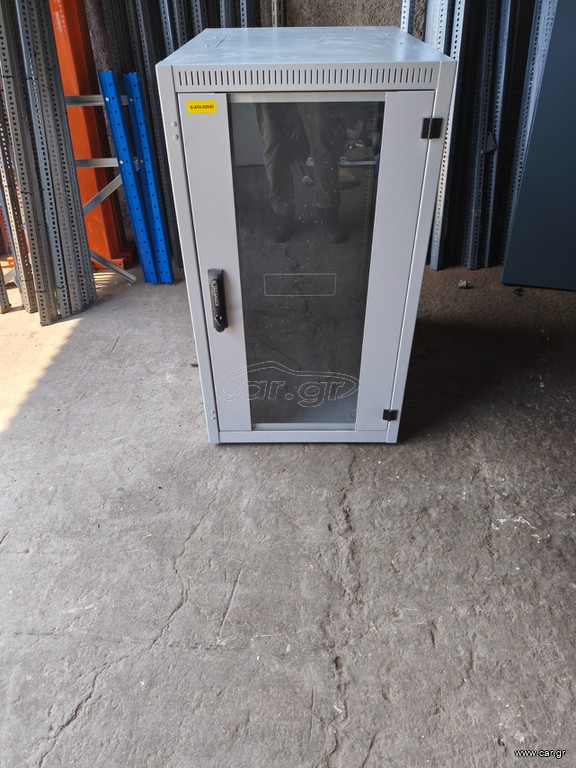 Καμπίνα rack server
