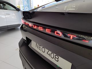 Peugeot 408 2026 Hybrid 145 e-DCS6 Allure ΕΤΟΙΜΟΠΑΡΑΔΟΤΟ!-thumb-10