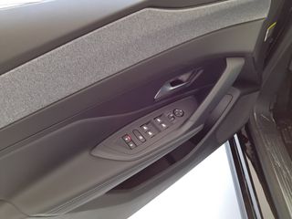 Peugeot 408 2026 Hybrid 145 e-DCS6 Allure ΕΤΟΙΜΟΠΑΡΑΔΟΤΟ!-thumb-27