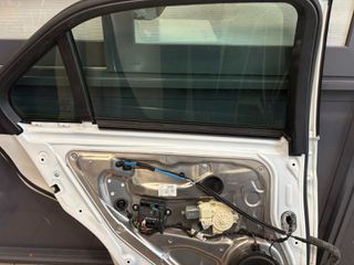 ΠΟΡΤΑ ΠΙΣΩ ΑΡΙΣΤΕΡΑ MERCEDES W212 FACELIFT-thumb-3
