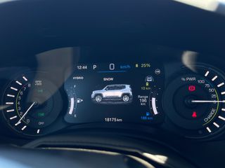Jeep Renegade 2023 LIMITED 4X4-thumb-13