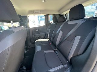 Jeep Renegade 2023 LIMITED 4X4-thumb-9