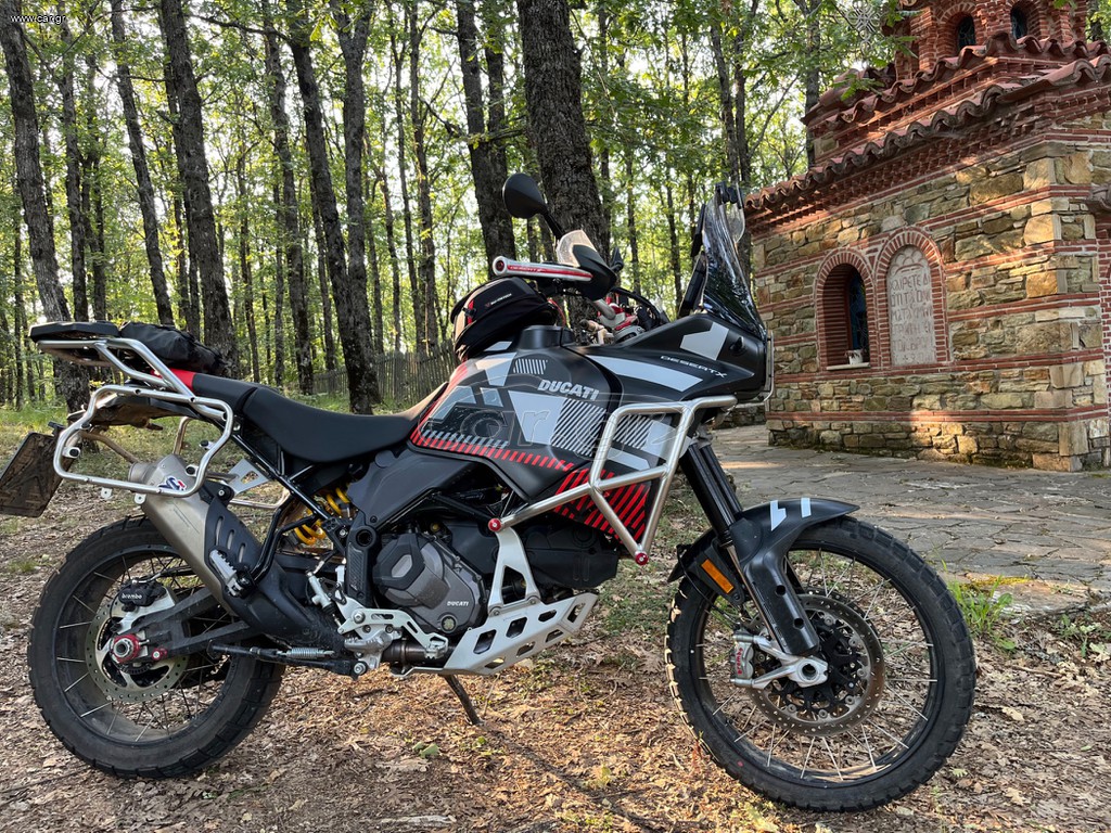 Ducati DesertX 2023 RR22