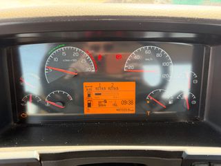 Φορτηγό Με Αλλαζόμενη Καρότσα Volvo 2007 FM480 E5-thumb-9